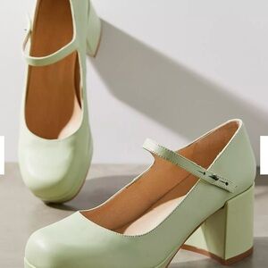 UO Intentionally Blank Mika Heel Mint Green Size 36 Made In Spain Mary Jane